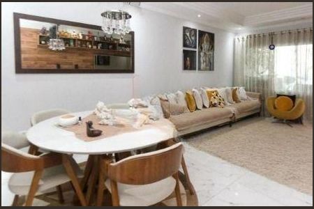 Casa à venda com 3 quartos, 180m² em Vila Lucia, São Paulo