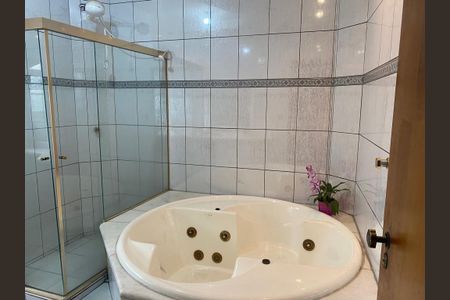Casa à venda com 9 quartos, 278m² em Vila Picinin, São Paulo