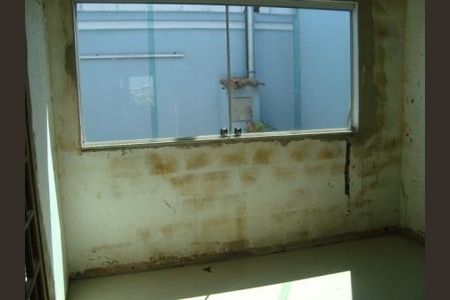 Casa à venda com 3 quartos, 210m² em Céu Azul, Belo Horizonte