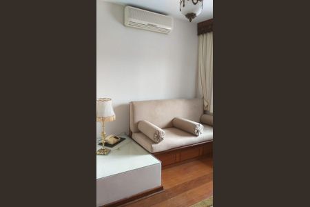 Foto 23 de casa à venda com 3 quartos, 211m² em Bom Retiro, São Paulo