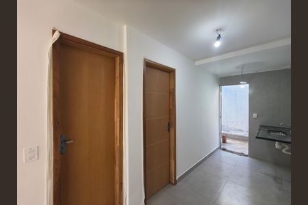 Casa de condomínio à venda com 60m², 2 quartos e sem vaga Casa de condomínio à venda com 60m², 2 quartos e sem vagaCozinha