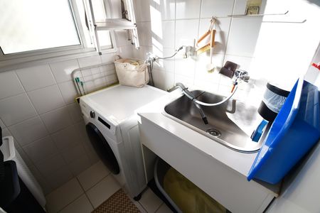 Apartamento à venda com 70m², 3 quartos e 1 vagaÁrea de Serviço