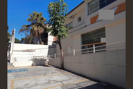 Casa à venda com 6 quartos, 352m² em Pacaembu, São Paulo