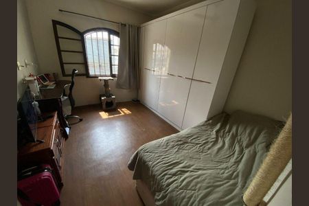 Casa à venda com 3 quartos, 80m² em Jardim Santa Mena, Guarulhos