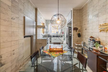 Casa à venda com 4 quartos, 320m² em Lapa, São Paulo