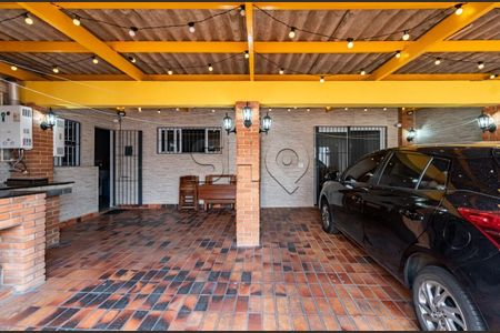 Casa à venda com 4 quartos, 320m² em Lapa, São Paulo