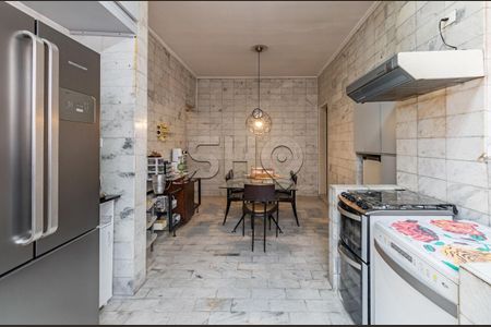 Casa à venda com 4 quartos, 320m² em Lapa, São Paulo