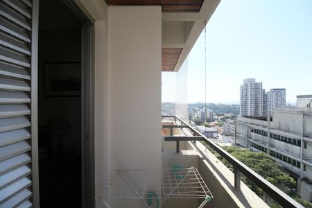 Apartamento à venda com 108m², 4 quartos e 2 vagasVaranda da Suíte