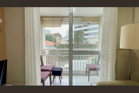 Varanda de apartamento à venda com 2 quartos, 47m² em Pinheiros, São Paulo
