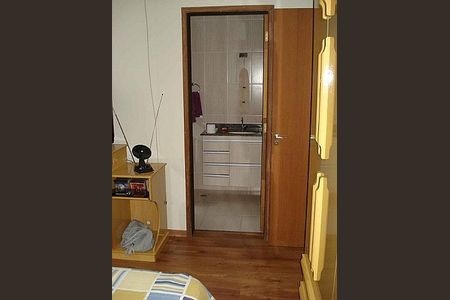 DORMITORIO de casa de condomínio à venda com 3 quartos, 108m² em Presidente Altino, Osasco