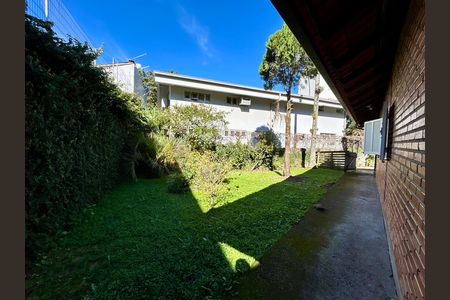 Casa para alugar com 130m², 4 quartos e 2 vagasJardim