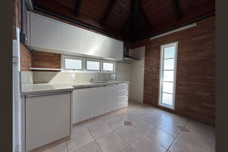 Casa para alugar com 130m², 4 quartos e 2 vagasCozinha 