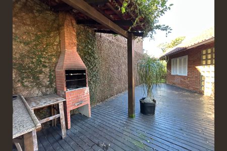 Casa para alugar com 130m², 4 quartos e 2 vagasÁrea gourmet