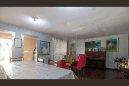 Casa à venda com 3 quartos, 415m² em Santo Amaro, São Paulo
