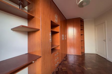 Apartamento para alugar com 140m², 3 quartos e sem vagaQuarto 1