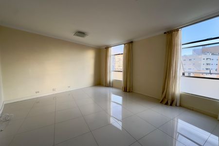 Apartamento para alugar com 140m², 3 quartos e sem vagaSala