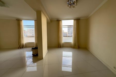 Sala de apartamento para alugar com 3 quartos, 140m² em Centro, Curitiba