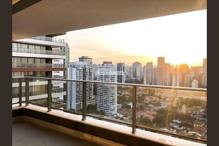Apartamento à venda com 3 quartos, 131m² em Cidade Monções, São Paulo