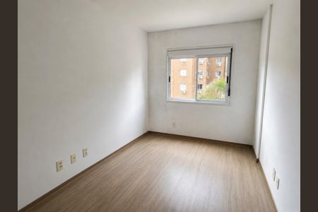 Quarto 2 de apartamento para alugar com 2 quartos, 60m² em Centro, Gravataí