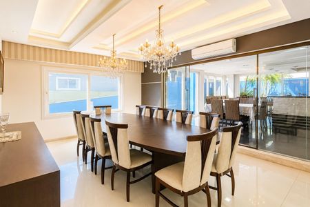 Sala de casa de condomínio para alugar com 6 quartos, 233m² em Neópolis, Gravataí