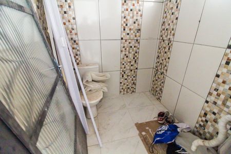 Banheiro de casa para alugar com 1 quarto, 40m² em Jardim Nossa Senhora do Carmo, São Paulo