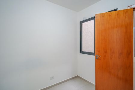 Quarto  de kitnet/studio para alugar com 1 quarto, 27m² em Vila Sao Luis(zona Oeste), São Paulo
