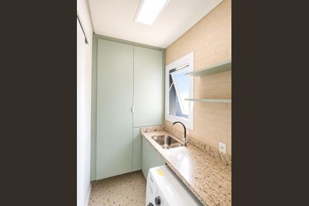 Área de serviço de casa de condomínio para alugar com 4 quartos, 274m² em Centro, Gravataí