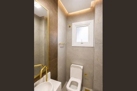 Casa de condomínio para alugar com 274m², 4 quartos e 2 vagas Casa de condomínio para alugar com 274m², 4 quartos e 2 vagasBanheiro 3