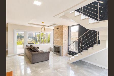 Casa de Condomínio para alugar com 4 quartos, 274m² em Centro, Gravataí