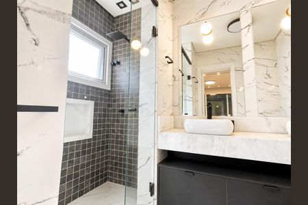 Banheiro 2 de casa de condomínio para alugar com 4 quartos, 274m² em Centro, Gravataí