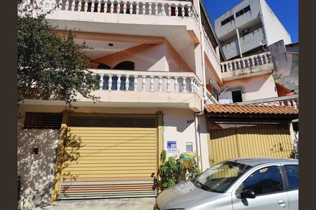 Casa para alugar com 60m², 1 quarto e sem vaga Casa para alugar com 60m², 1 quarto e sem vagaFachada