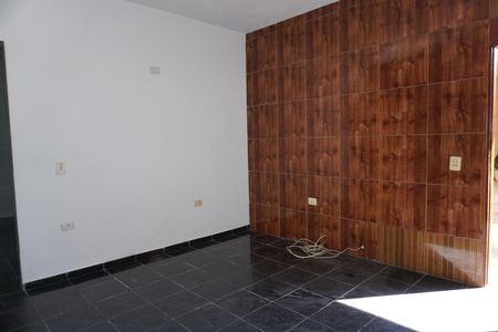 Casa para alugar com 60m², 1 quarto e sem vagaQuarto