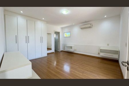 Casa de condomínio para alugar com 230m², 3 quartos e 4 vagas Casa de condomínio para alugar com 230m², 3 quartos e 4 vagasQuarto 1