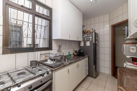 Apartamento à venda com 153m², 3 quartos e 2 vagas Apartamento à venda com 153m², 3 quartos e 2 vagasCozinha