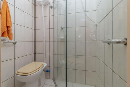 Apartamento à venda com 153m², 3 quartos e 2 vagas Apartamento à venda com 153m², 3 quartos e 2 vagasBanheiro da Suite de Serviço