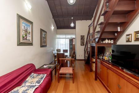 Apartamento à venda com 153m², 3 quartos e 2 vagas Apartamento à venda com 153m², 3 quartos e 2 vagasSala