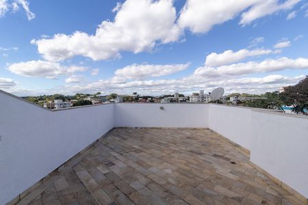 Cobertura de apartamento à venda com 3 quartos, 153m² em Ouro Preto, Belo Horizonte