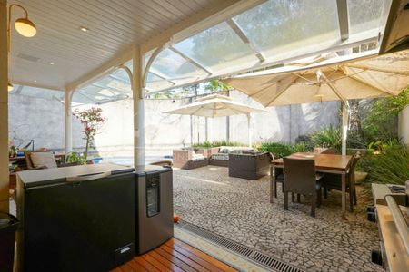 Casa à venda com 420m², 3 quartos e 3 vagas