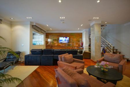 Casa à venda com 420m², 3 quartos e 3 vagas