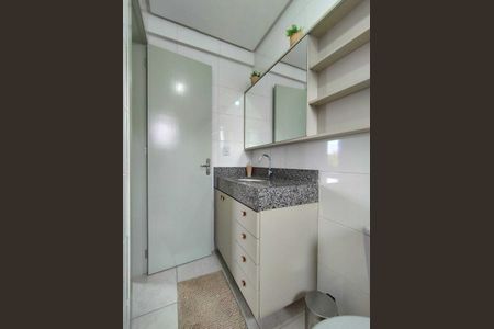 Banheiro de apartamento para alugar com 1 quarto, 70m² em Freitas, Sapucaia do Sul