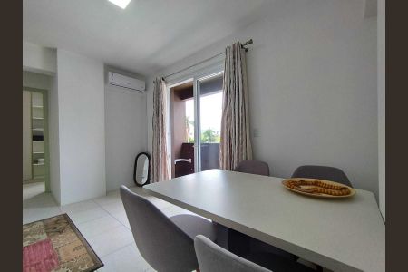 Apartamento para alugar com 70m², 1 quarto e 2 vagas Apartamento para alugar com 70m², 1 quarto e 2 vagasSala