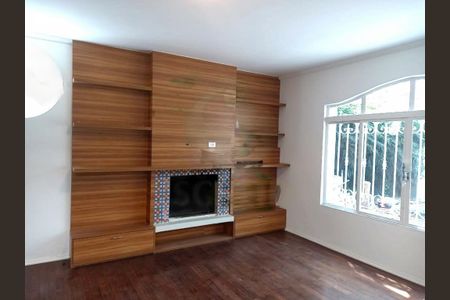 Casa à venda com 3 quartos, 193m² em Santo Amaro, São Paulo