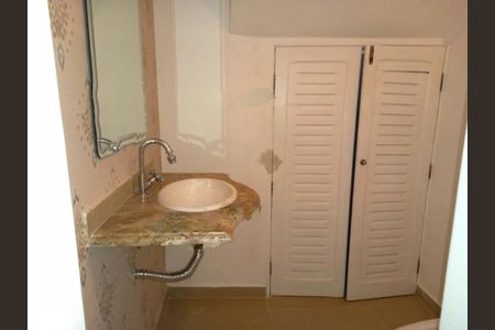 Casa à venda com 3 quartos, 193m² em Santo Amaro, São Paulo