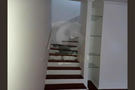 Casa à venda com 3 quartos, 193m² em Santo Amaro, São Paulo