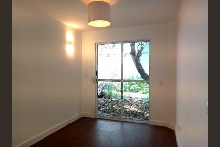 Casa à venda com 3 quartos, 193m² em Santo Amaro, São Paulo