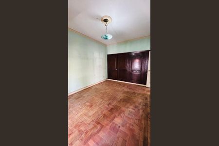 Casa à venda com 4 quartos, 360m² em Vila Mariana, São Paulo