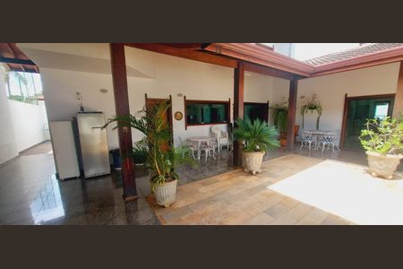 Casa à venda com 500m², 4 quartos e 4 vagas Casa à venda com 500m², 4 quartos e 4 vagasFoto 14