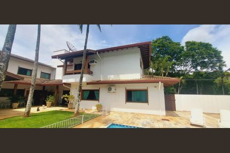 Casa à venda com 500m², 4 quartos e 4 vagas Casa à venda com 500m², 4 quartos e 4 vagasFoto 01
