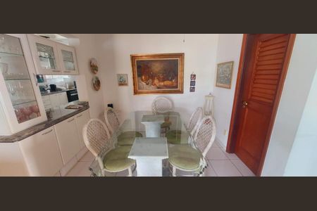 Casa à venda com 500m², 4 quartos e 4 vagas Casa à venda com 500m², 4 quartos e 4 vagasFoto 09