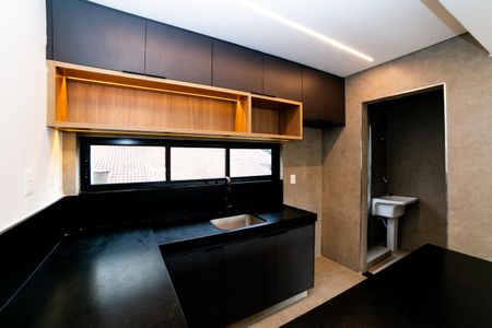 Apartamento à venda com 90m², 3 quartos e 2 vagasCozinha